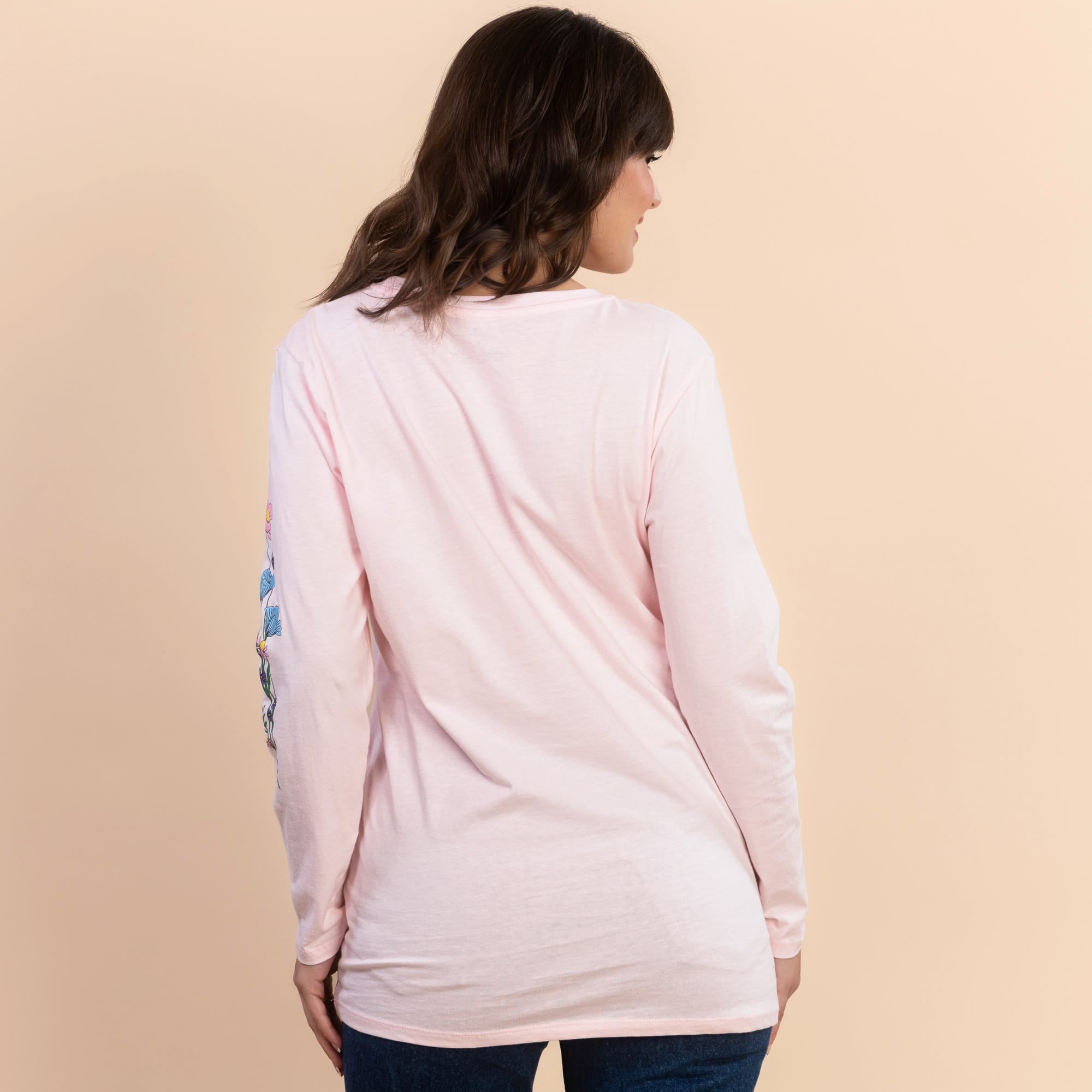 Raising Wildflowers | Women's Pale Pink Mother's Day Tee