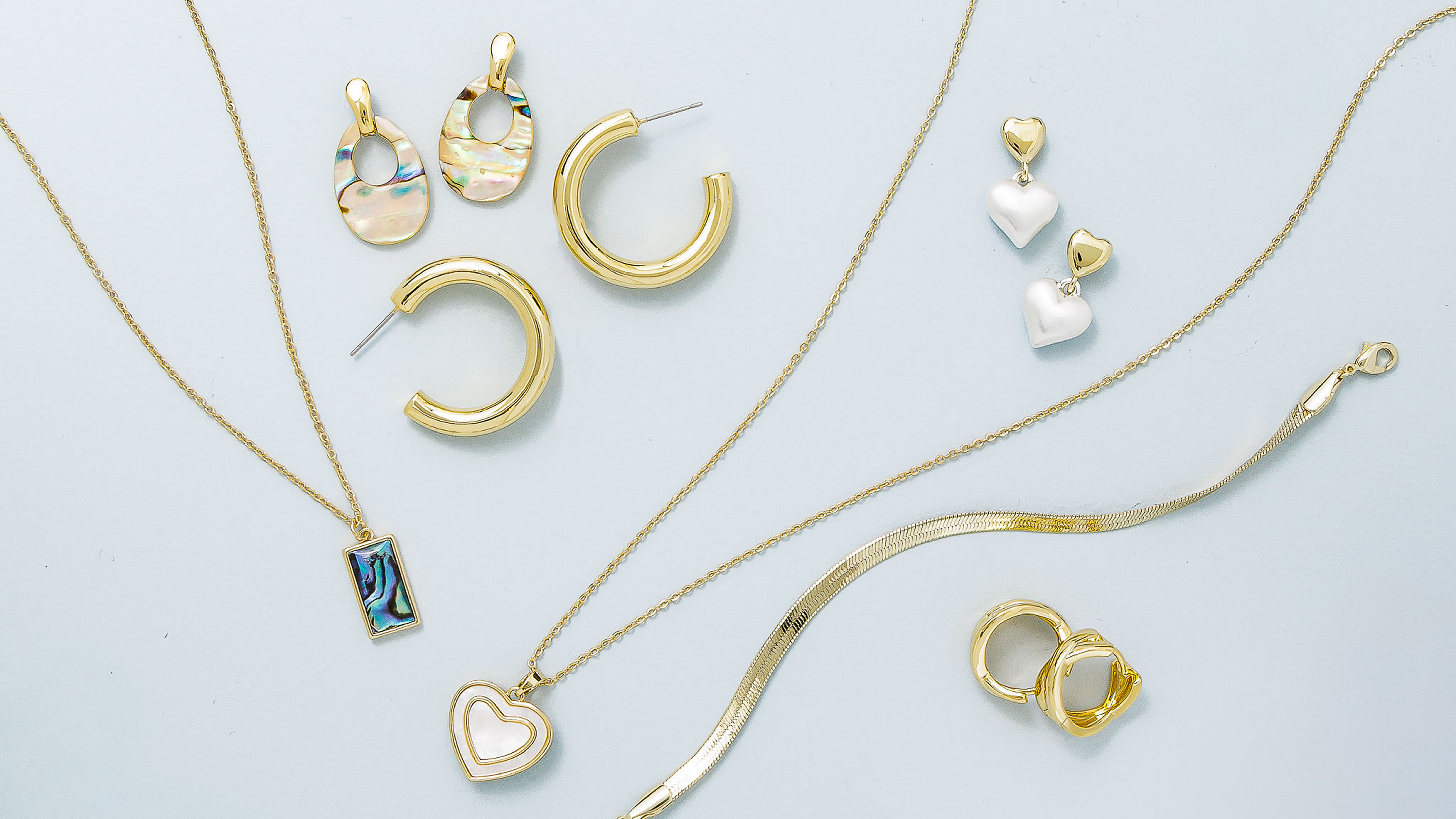 Top Mother’s Day Jewelry That Makes the Perfect Gift