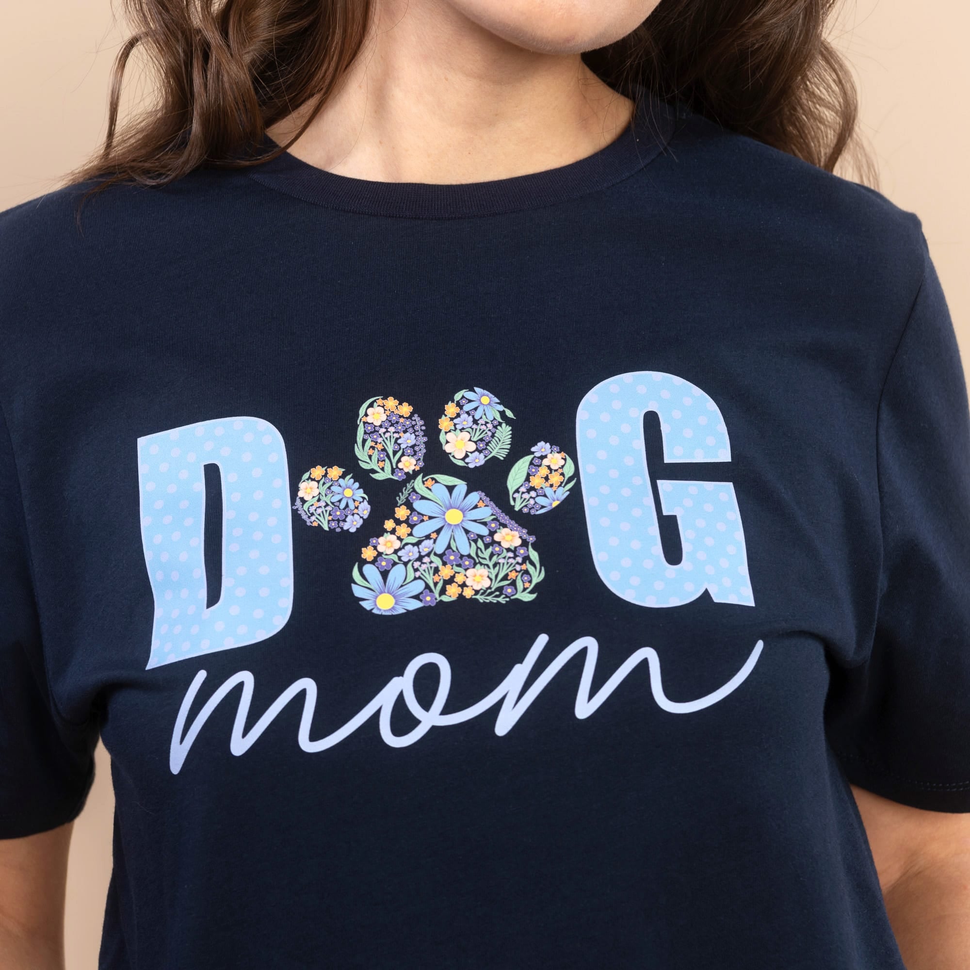 Dog Mom | Women's Navy Short-Sleeve Everyday Tee