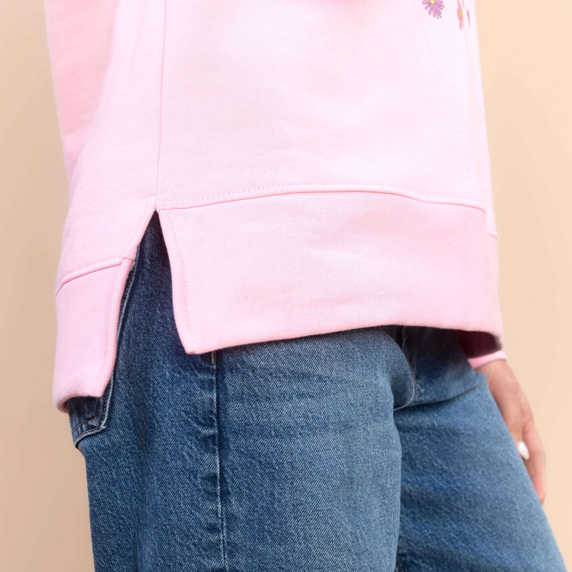 Love In Full Bloom | Pale Pink Unisex Valentine's Day Fleece