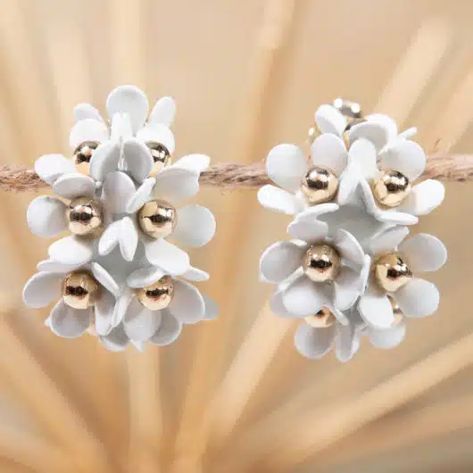 Cluster Flower Ear Hugger Earrings - White