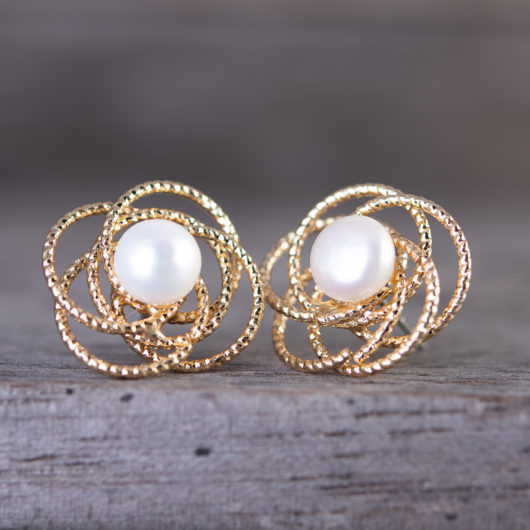 Flower Pearl Stud Earrings - Gold